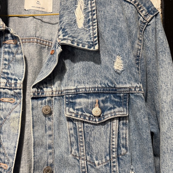 Light Blue Jean Jacket - Picture 5 of 8